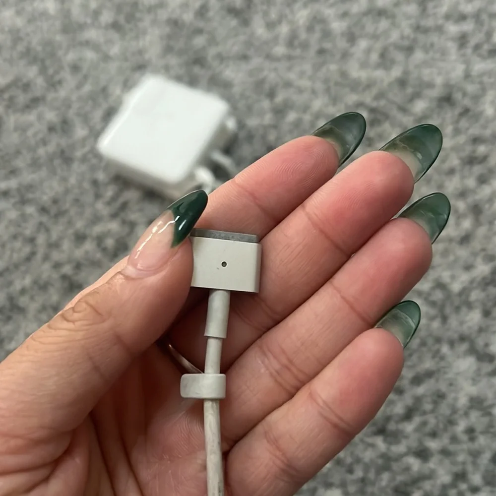 mac book air mag safe charger